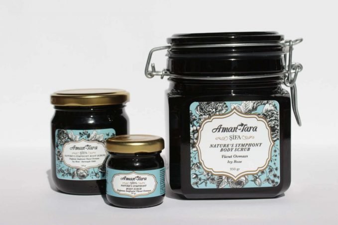 Amantara natures symphony body scrub set 2