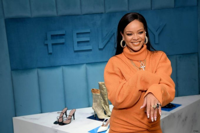 LVMH ve Rihanna’nın Yolları Ayrıldı Mı?