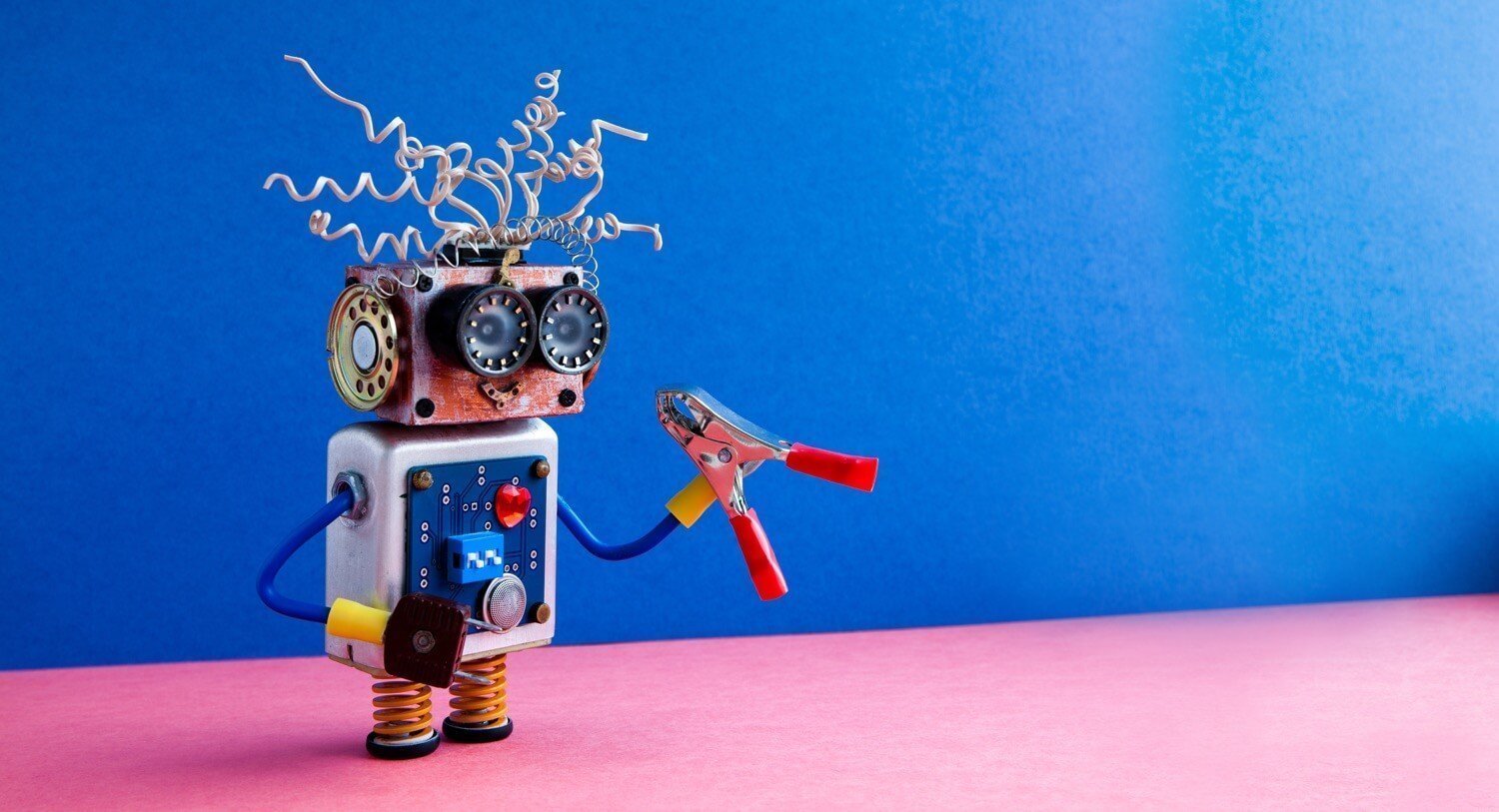 pandemi sonrası iş fikirleri robot