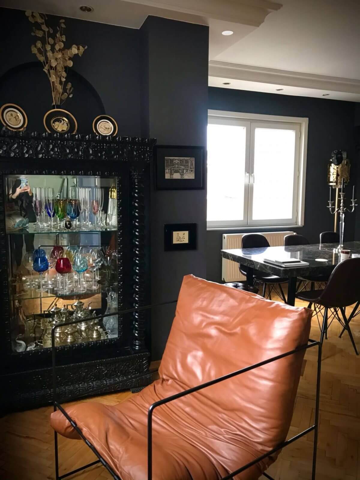 kahverengi deri koltuk