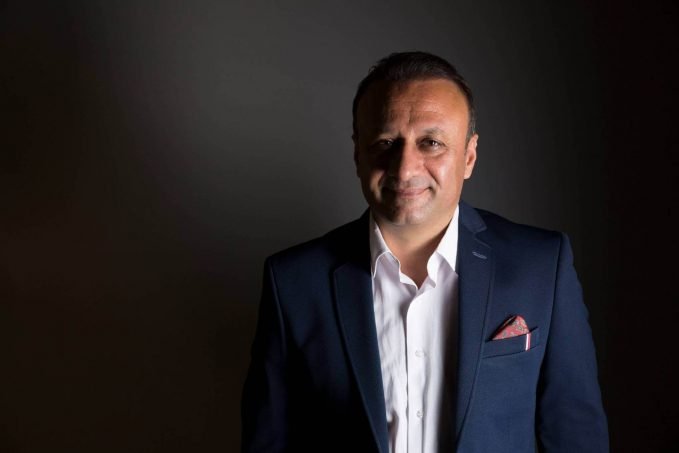 Ebru Sanatında Geleceğin Gelenekçisi: Atilla Can