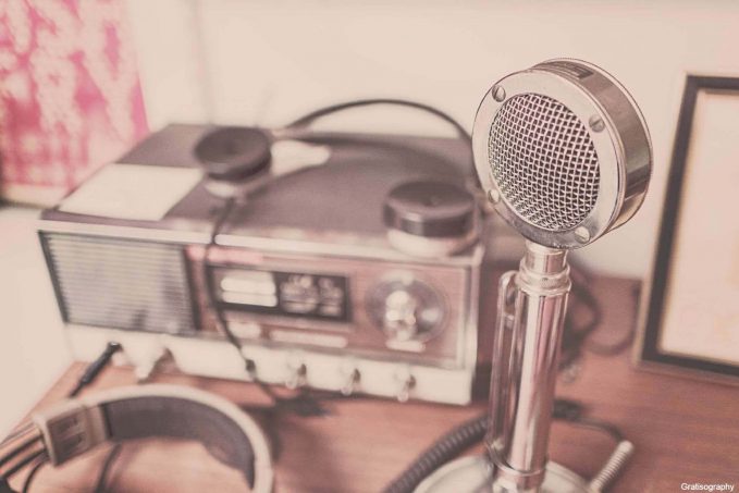 Eski Bir Yeni Trend: Radyo Tiyatrosu
