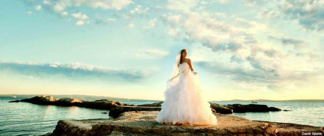 Gelinler Arasında Yükselen Trend: Gelinlik Kiralama