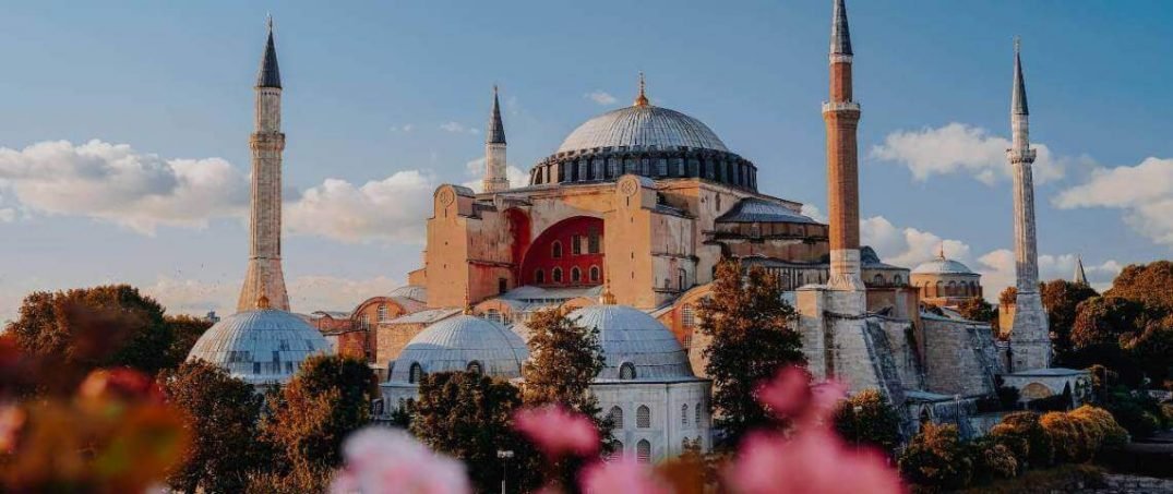 UNESCO’dan Ayasofya ve Kariye İçin Uyarı Geldi