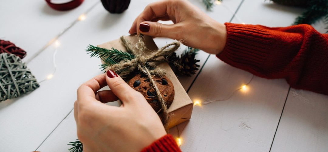 kraft kağıt yılbaşı paketi