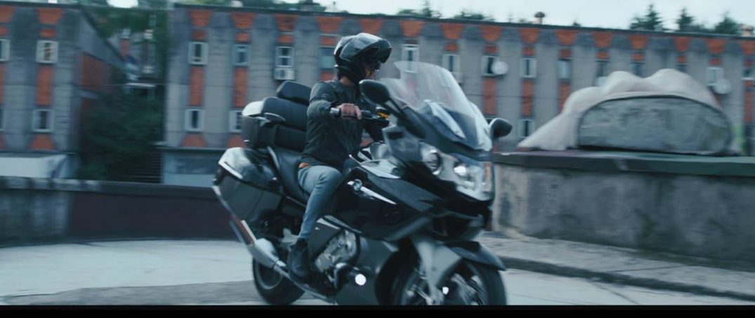 Türkiye’nin İlk Çağdaş Sanat Belgeseli “Crossroads” | Bulut Reyhanoğlu ve Vanessa Medini Arslan Röportajı