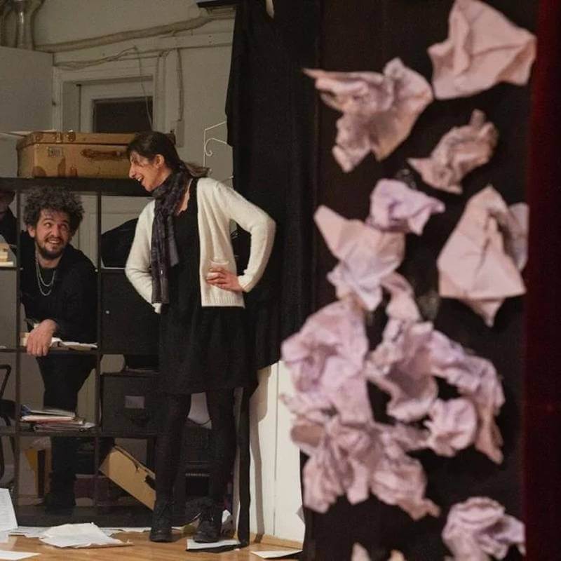 Yeni Çağ Ozan’ı Tiyatro Oyunu İncelemesi