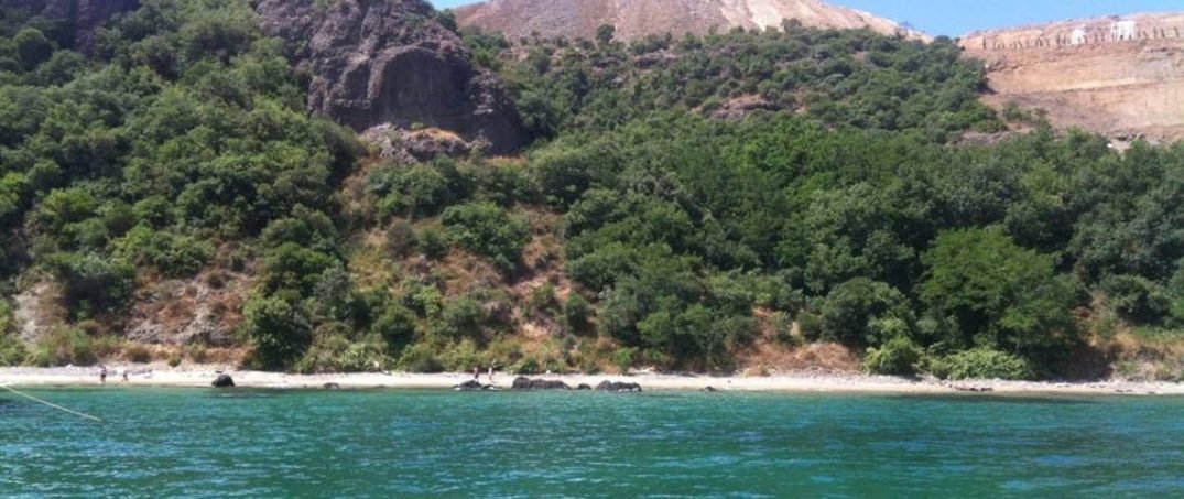 İstanbul’un Saklı Koyları Ve Plajları
