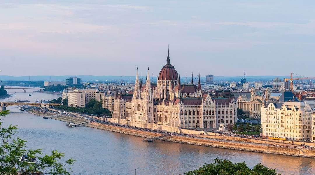 Kolay Vize Veren Ülkeler Macaristan