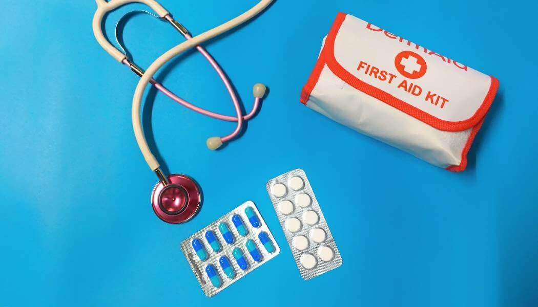 Kamp İçin Gerekli Malzemeler: İlk Yardım Malzemeleri