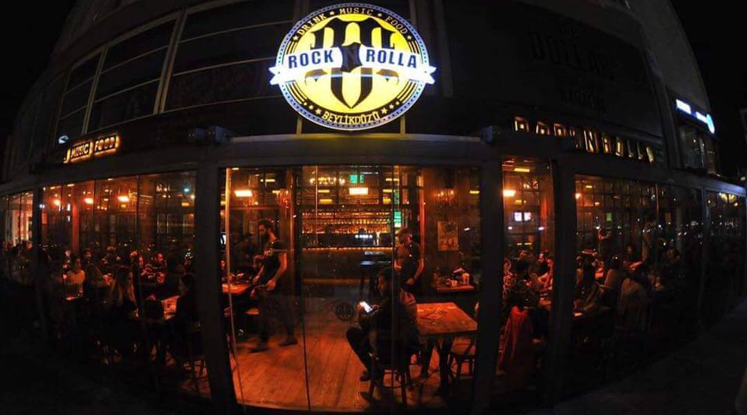 İstanbul'daki Bira Mekanları: Rockn Rolla