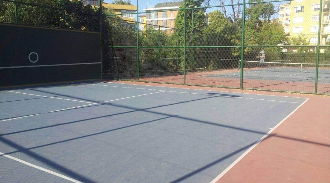 Yoğurtçu Parkı Tenis Kortu