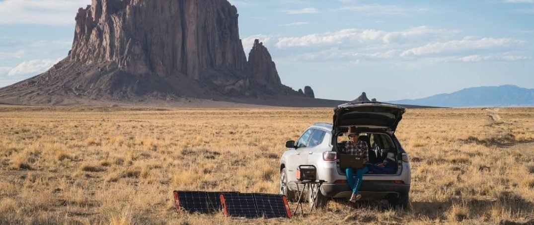 Taşınabilir Güneş Paneli Nedir, Nasıl Kullanılır?