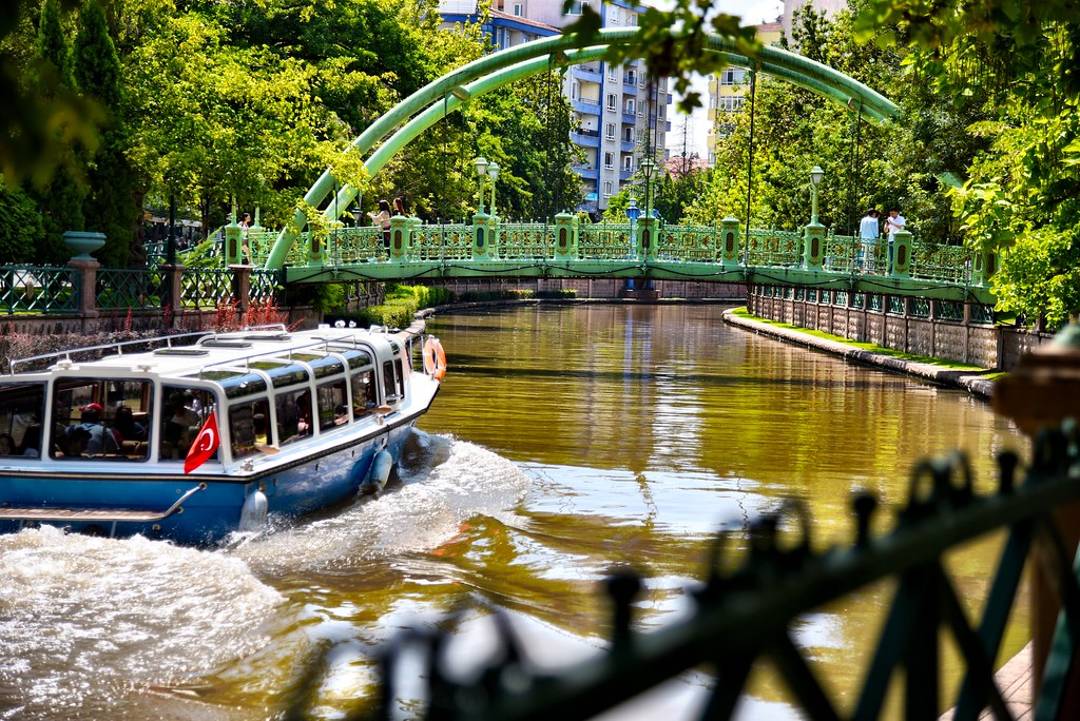 Sürdürülebilir Şehir Turu: Eskişehir’de Nereye Gidilir?