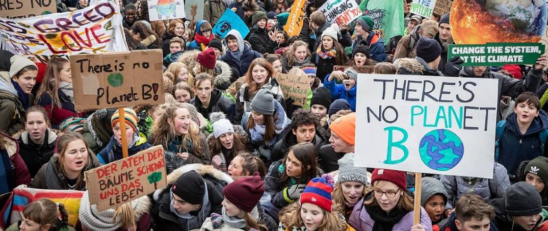 Çocuklar Montana Eyaletine Dava Açtı: "Geleceğimizi Çalıyorsunuz"