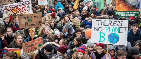 Çocuklar Montana Eyaletine Dava Açtı: "Geleceğimizi Çalıyorsunuz"