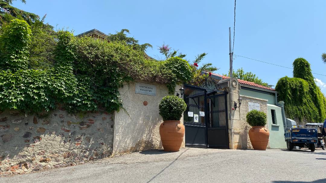 Adalar Turuna Devam: Heybeliada Gezi Rehberi