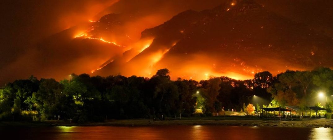 Bilim İnsanları Orman Yangını Tahmini Üzerinde Çalışıyor