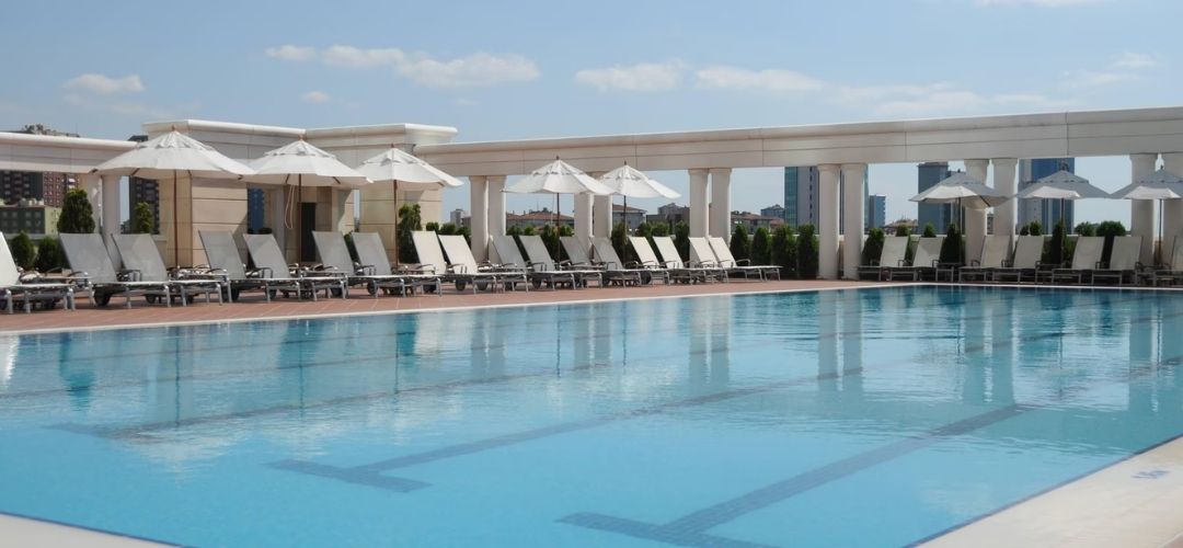 İstanbul Marriott Hotel Asia açık havuz