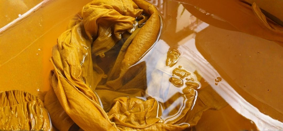 bitkilerden doğal kumaş boyası yapımı