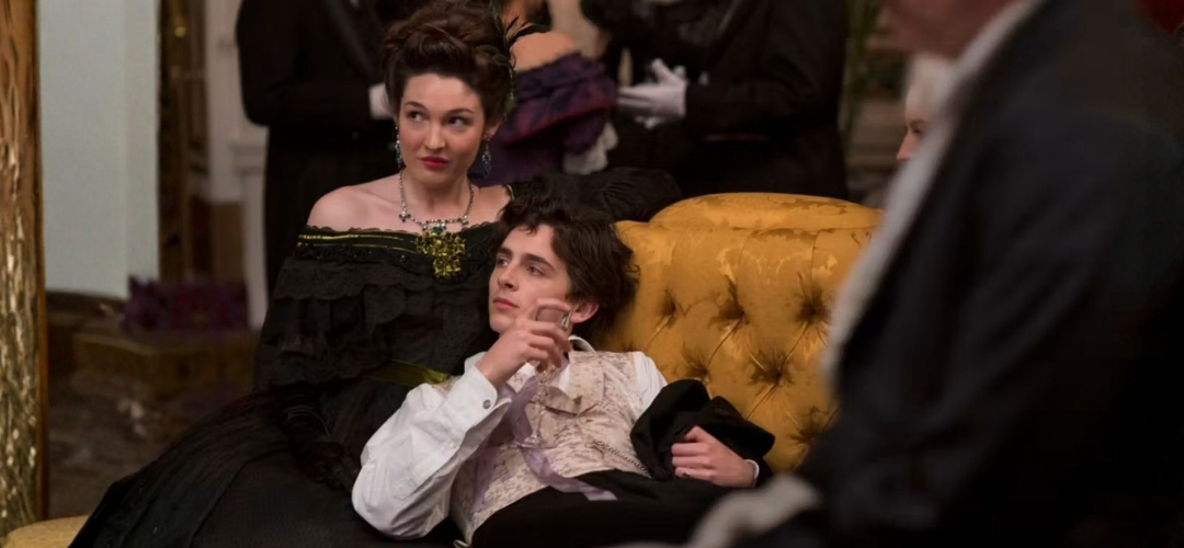 little woman filminde Timothée Chalamet sahnesi