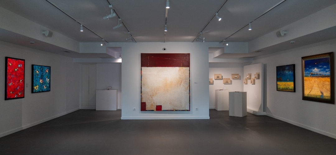 Decollage Art Space kıyı Hafızası sergisi